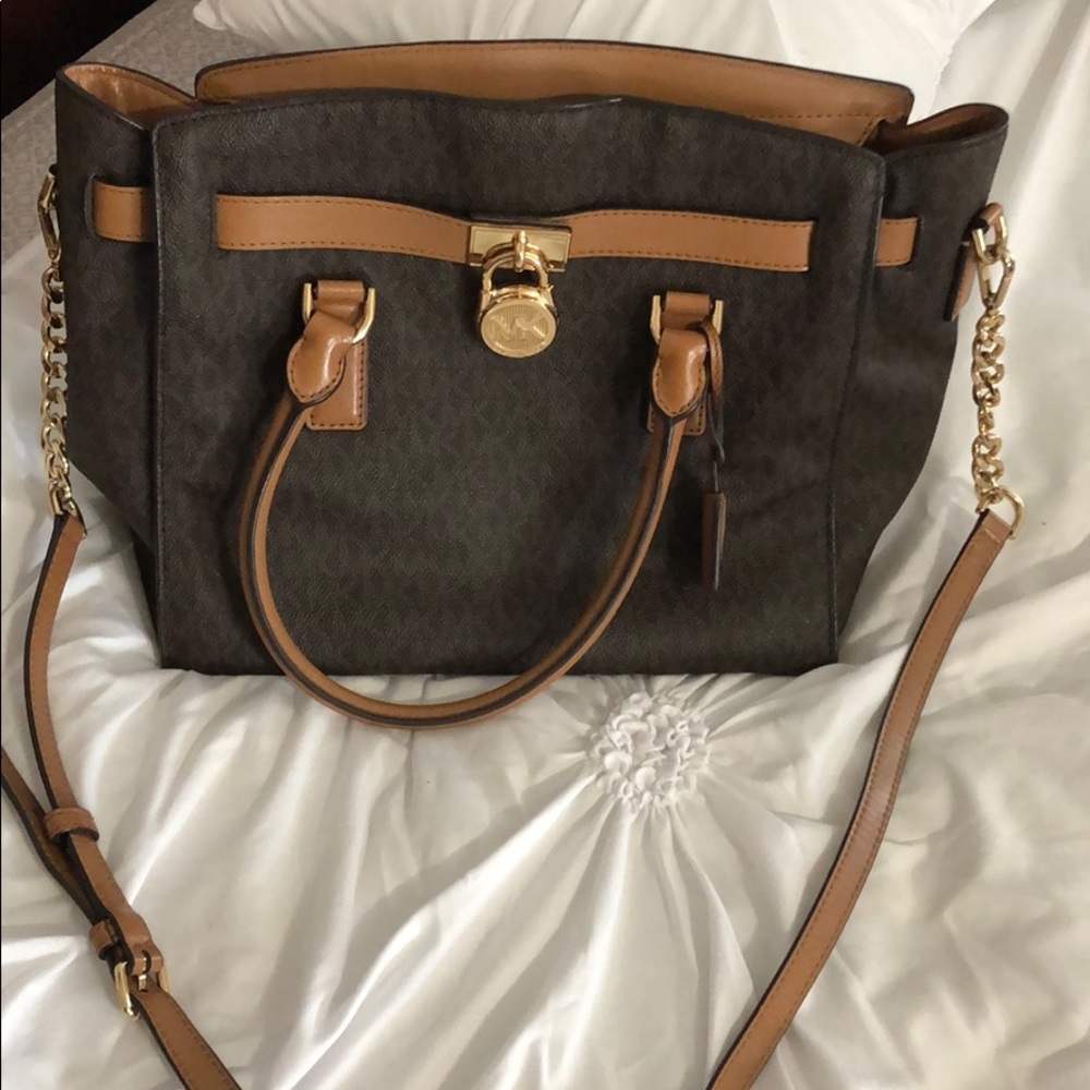 Like new Michael Kors purse